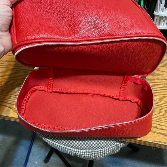 COPY - Case - Picture 12 of 12